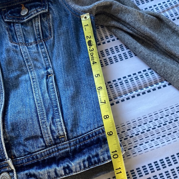 2/$50 🌈 EUC American Eagle Denim/Hoodie Jacket, Size Small - Picture 9 of 12